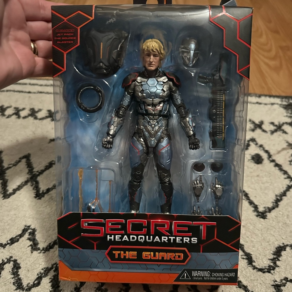 Secret Headquarters THE GUARD Action Figure NECA damaged box